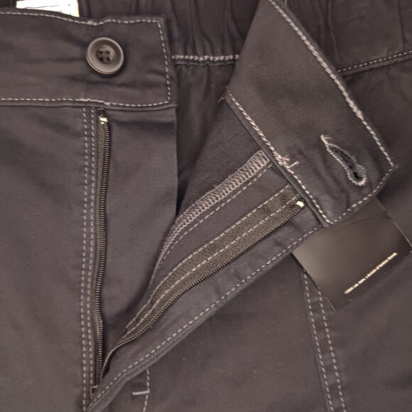 Lee Womens Size 16 M Shorts Black Utility Lux Comfort Flex Waist High Rise - Picture 3 of 14